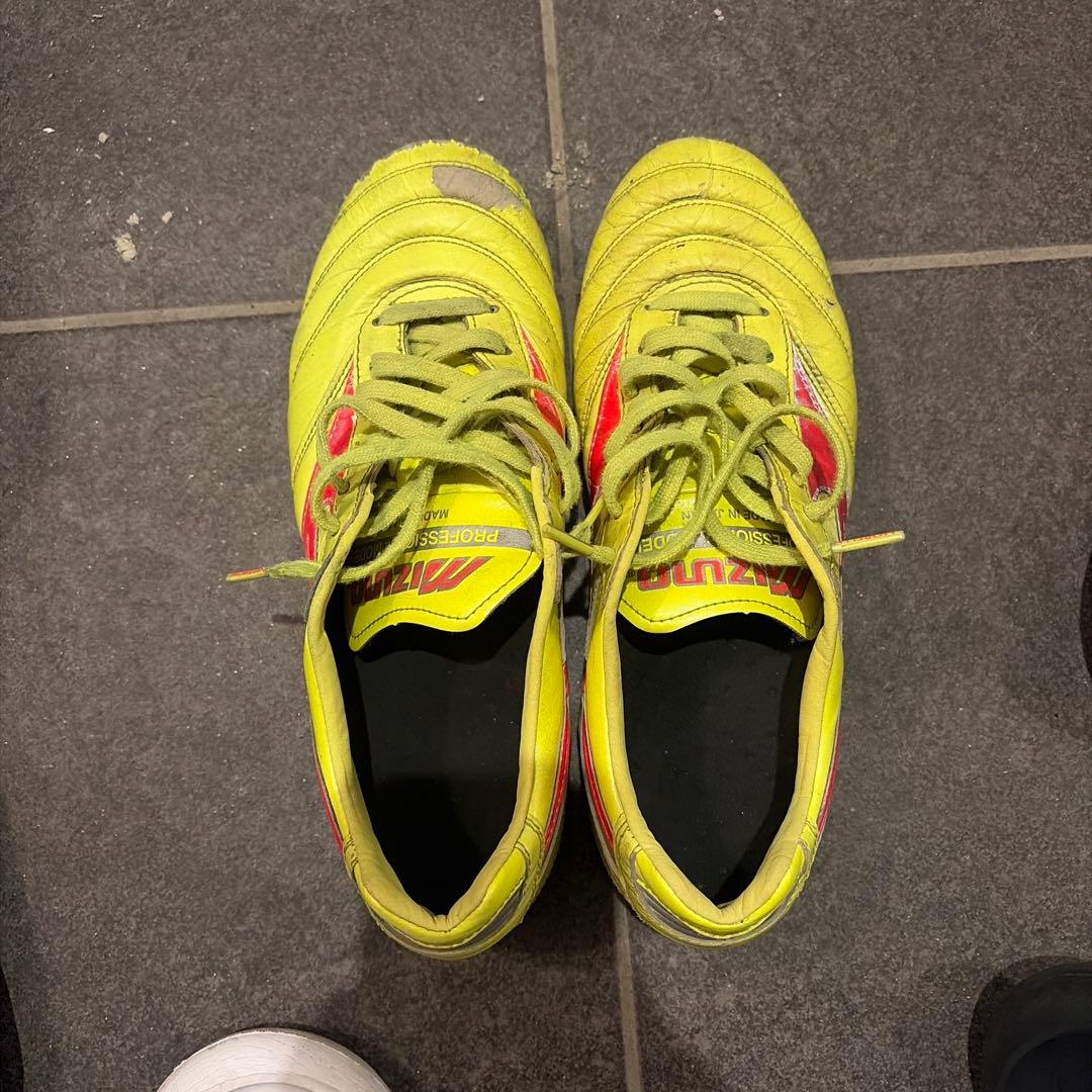 Mizuno Morelia スパイク イエロー/レッド