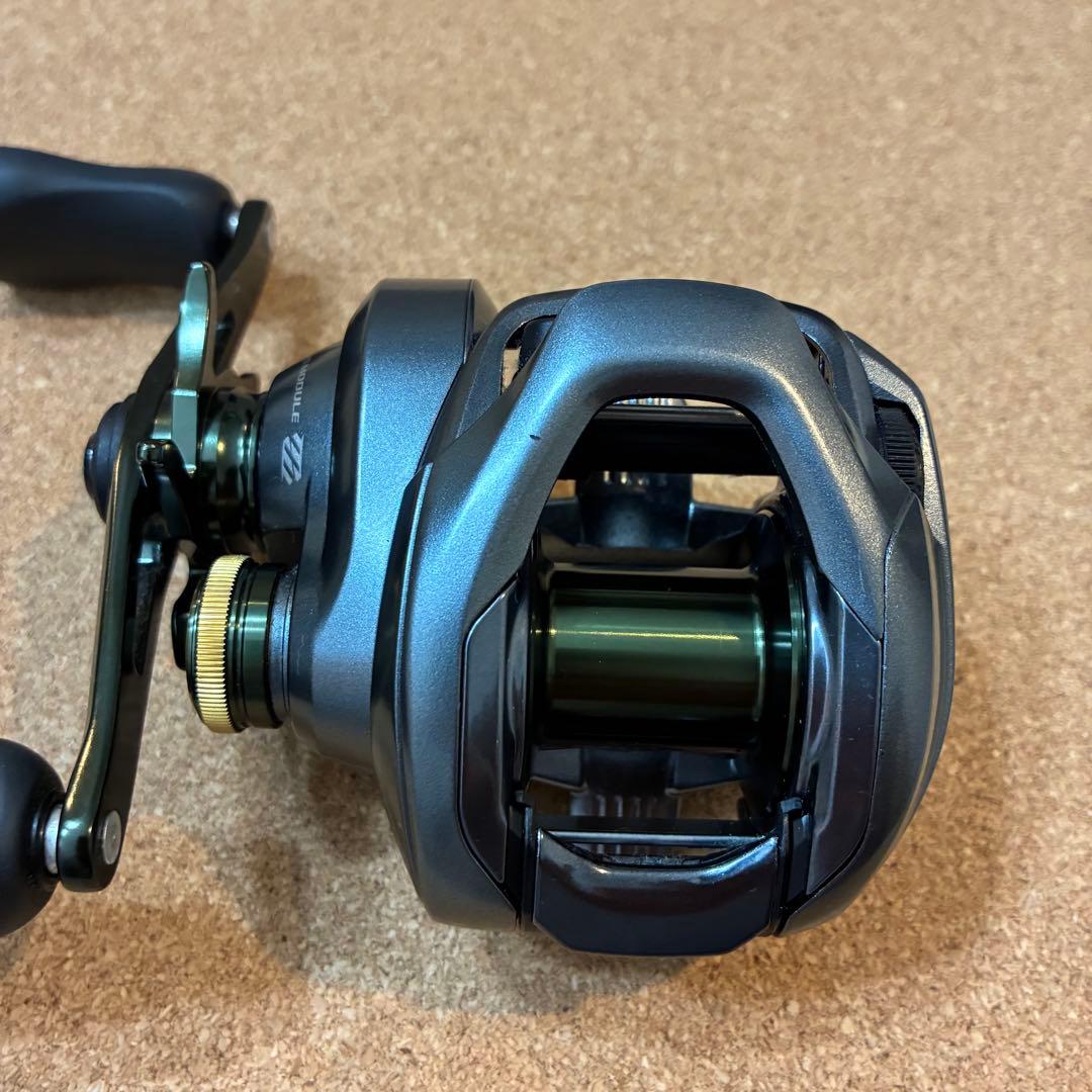 SHIMANO クラド DC 151XG CURADO 左ハンドル　US