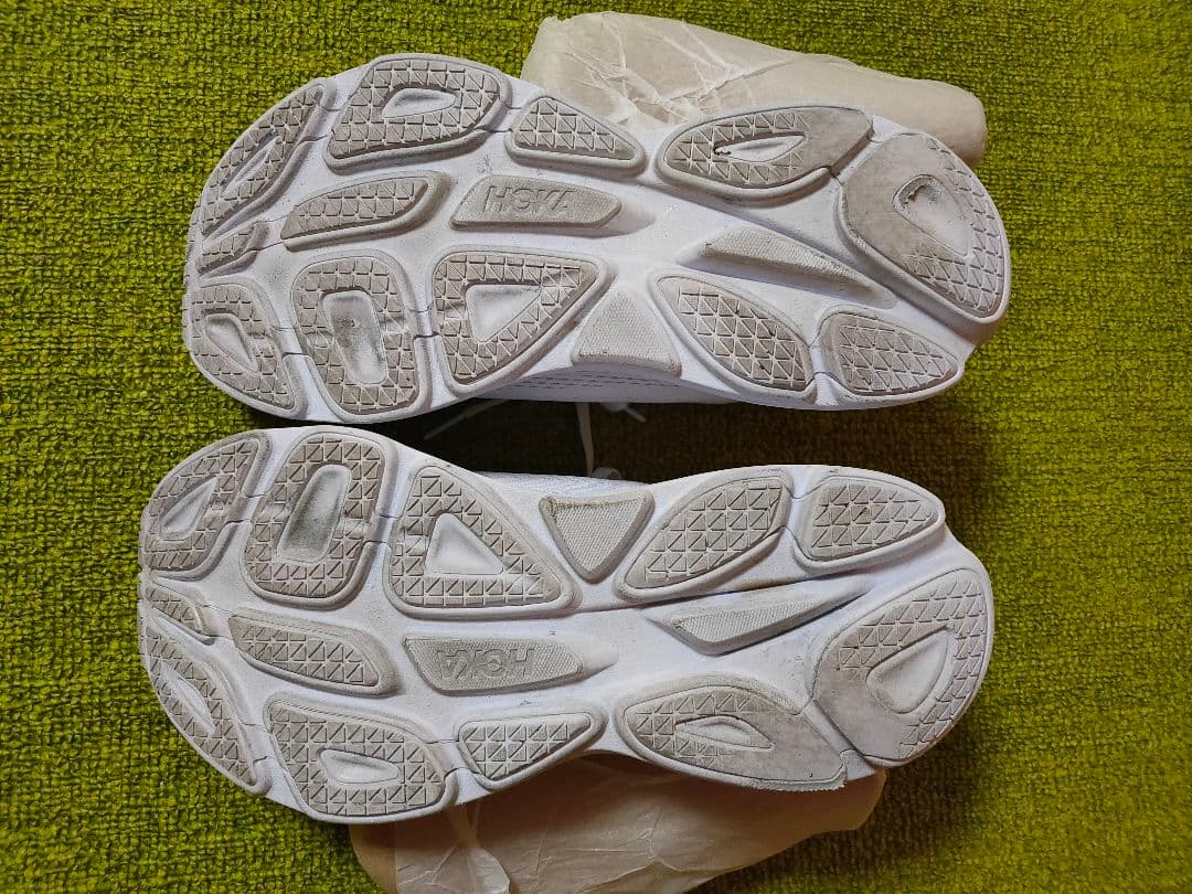p*r様 HOKA ボンダイ8 28cm