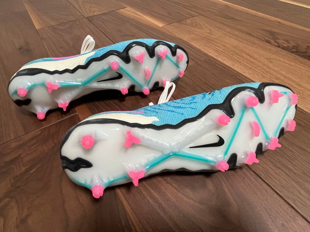 Nike Phantom サッカーシューズ 中井卓大サイン入り