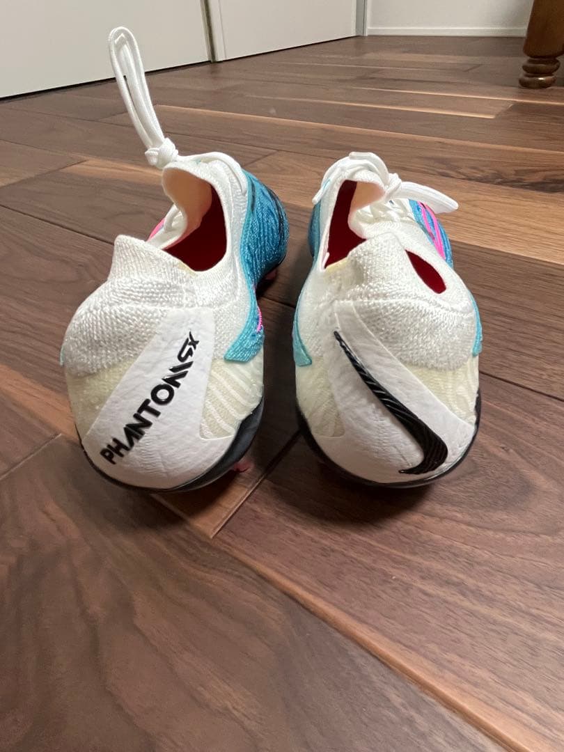 Nike Phantom サッカーシューズ 中井卓大サイン入り