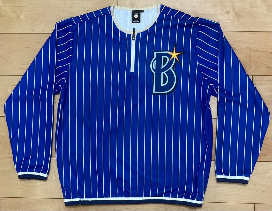 DeNAベイスターズ ハーフジッププルオーバー DESCENTE