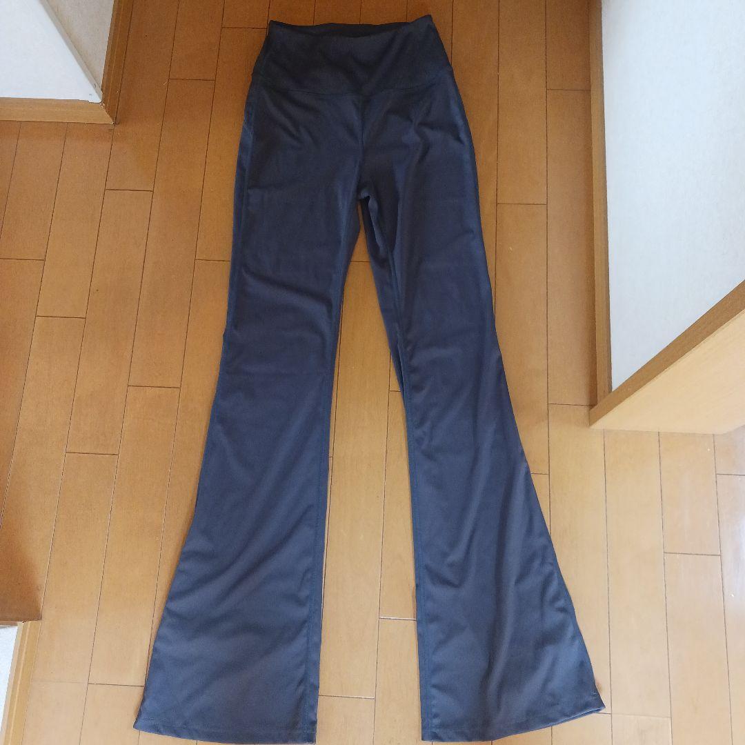 グレー フレアパンツ ハイウエスト ストレッチ