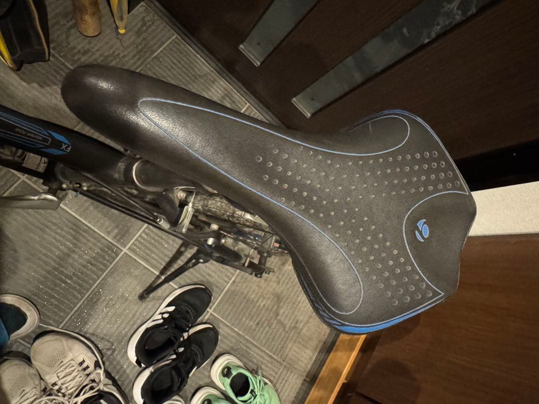 現状走行不可　部品取り等　TREK 7.4FX クロスバイク