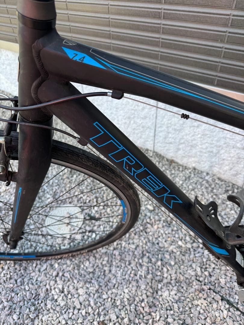 現状走行不可　部品取り等　TREK 7.4FX クロスバイク