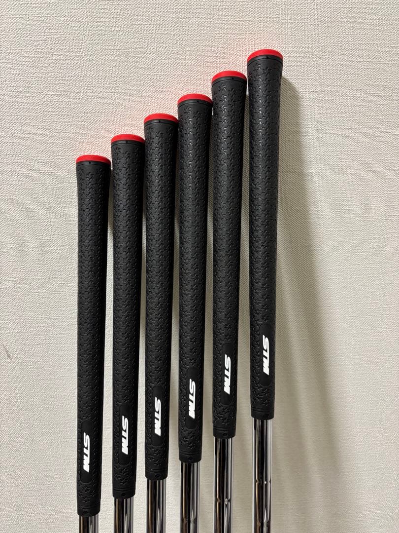 ブリヂストン　ツアーB 201CBアイアン 5i〜PW ６本セット 即日発送可能