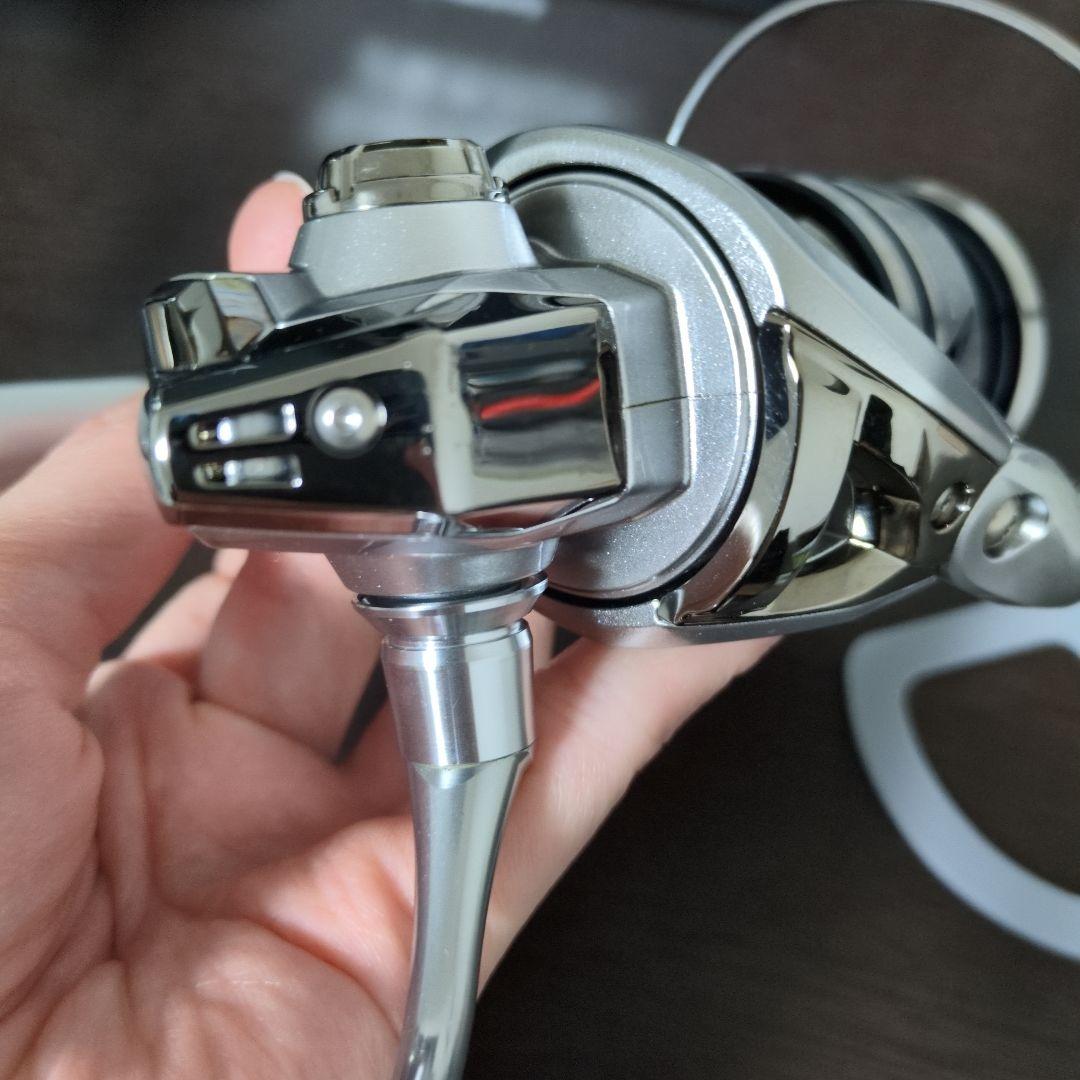 シマノ　23ストラディック　c2000s 美品