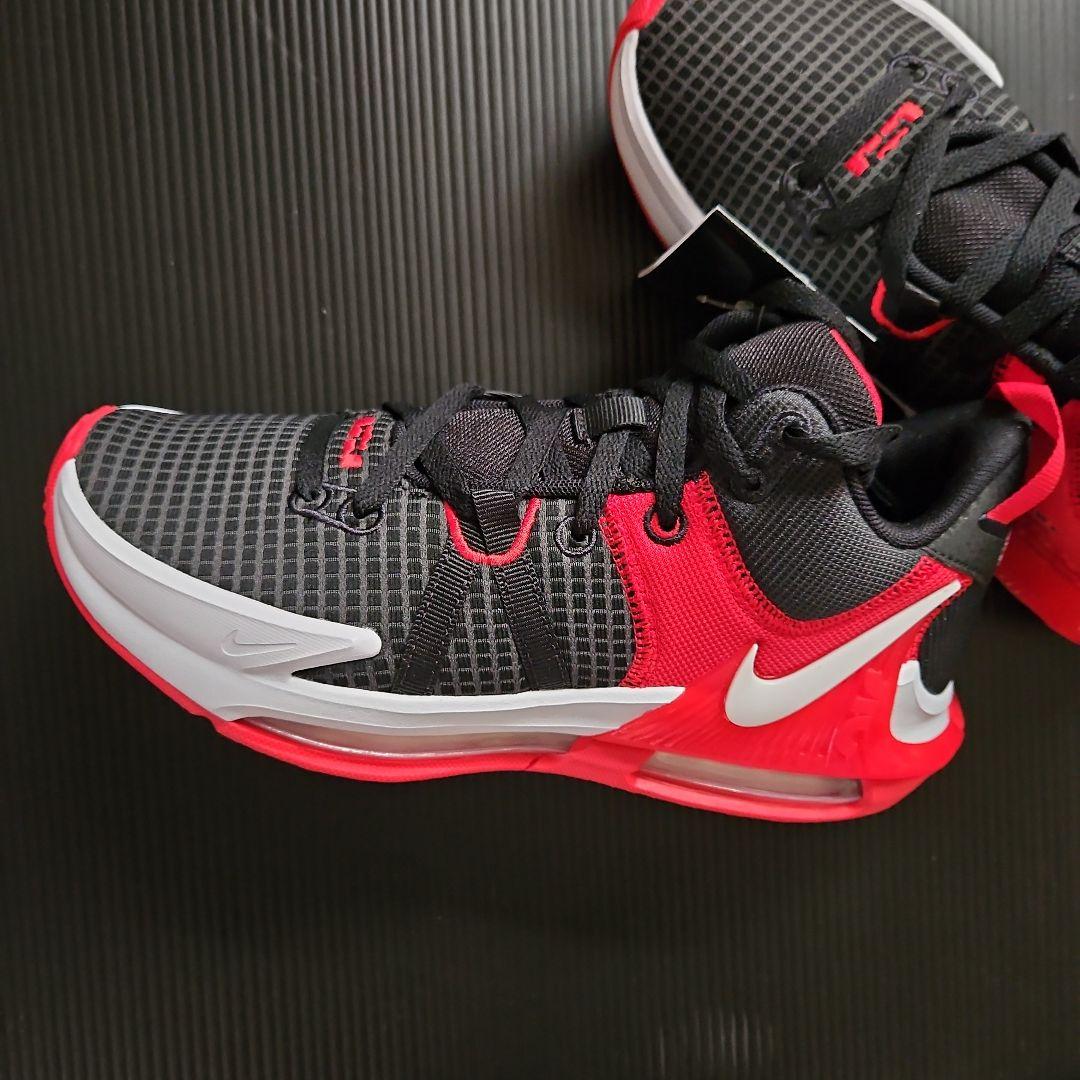 未使用❕ナイキ LEBRON WITNESS Ⅶ 25.5cm