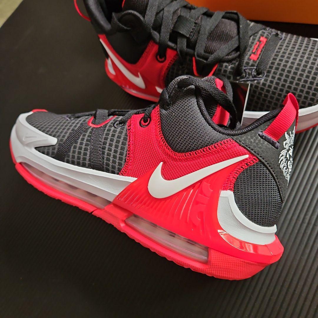 未使用❕ナイキ LEBRON WITNESS Ⅶ 25.5cm