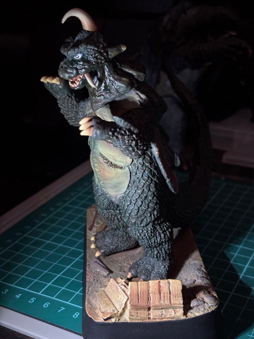 古代怪獣ゴメス ウルトラQ エクスプラス 16cm