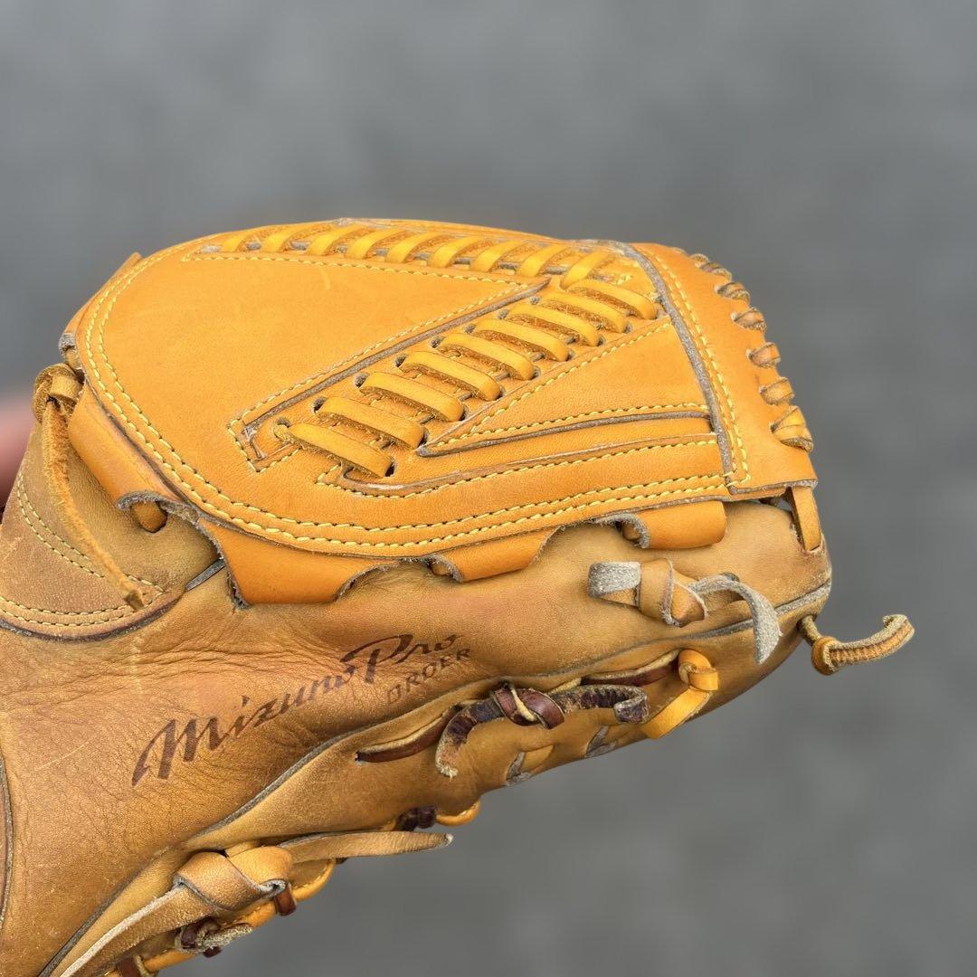 ビックM　Mizuno 軟式グローブ 右投げ用 オレンジ