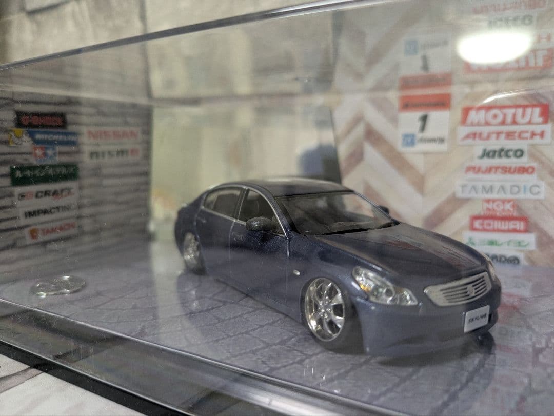 1/43 V36スカイライン ＋ チョロQ V36