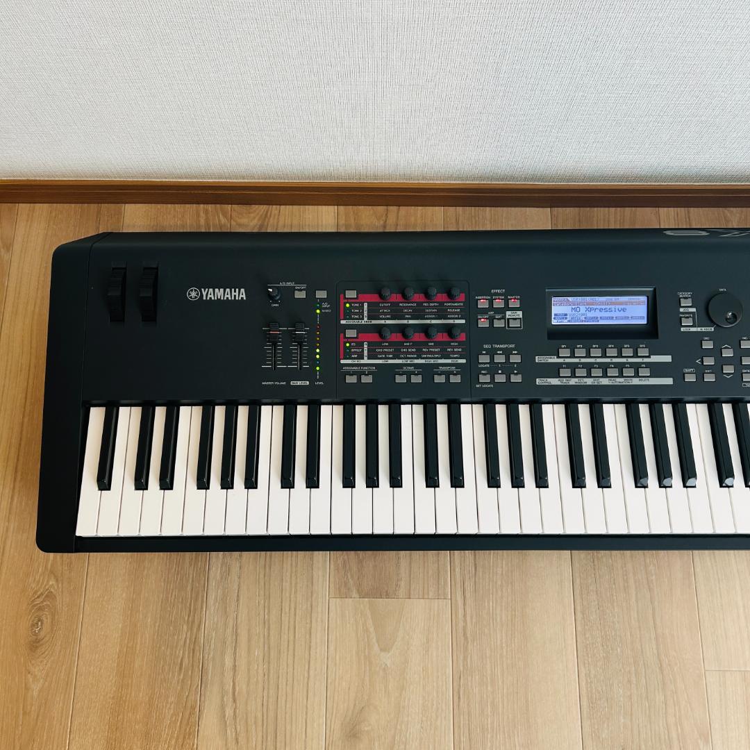YAMAHA MOX8 ワークステーションシンセサイザー 88鍵 ペダル付き