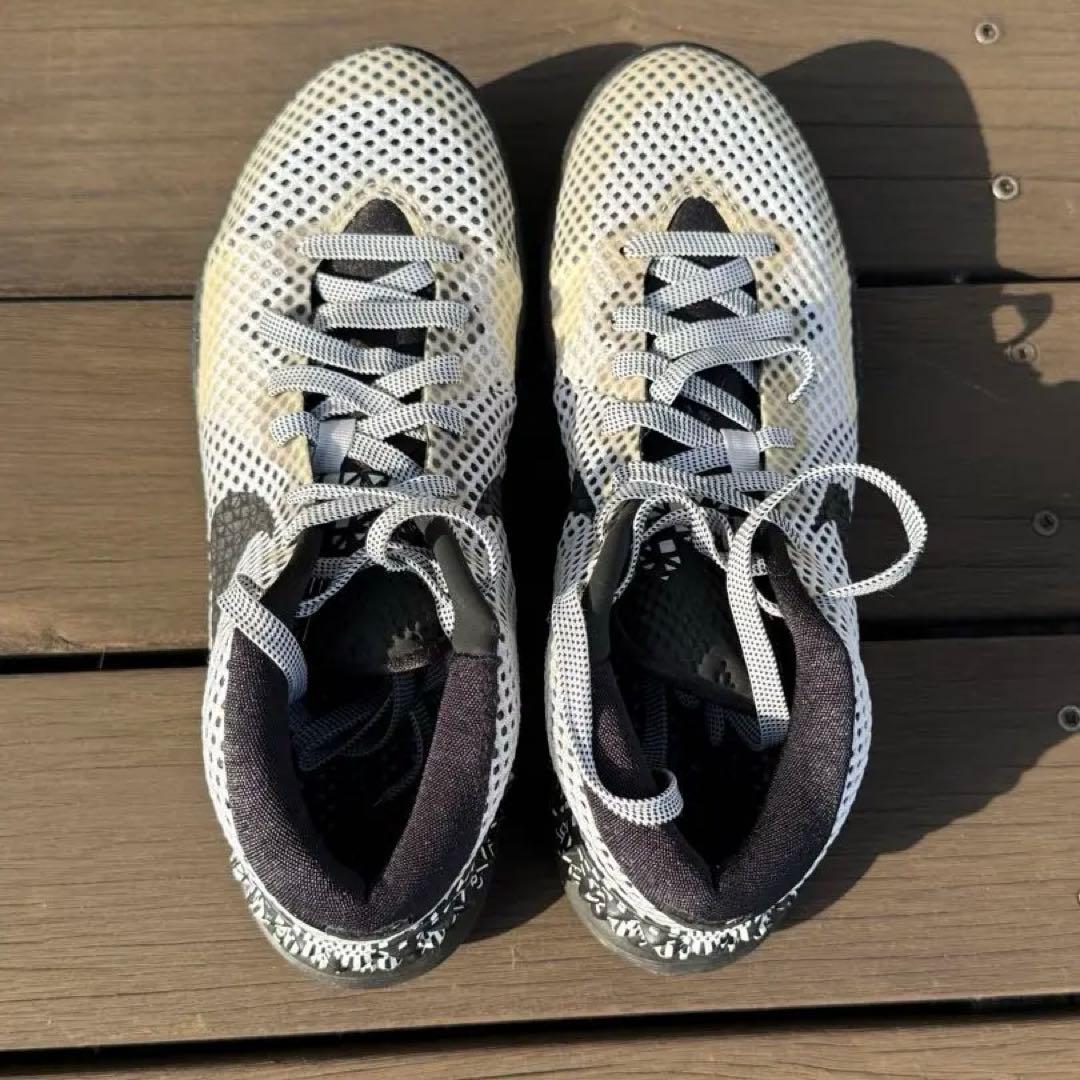 NIKE KYRIE 1 BHM スニーカー 8.5 26.5 ナイキ カイリー