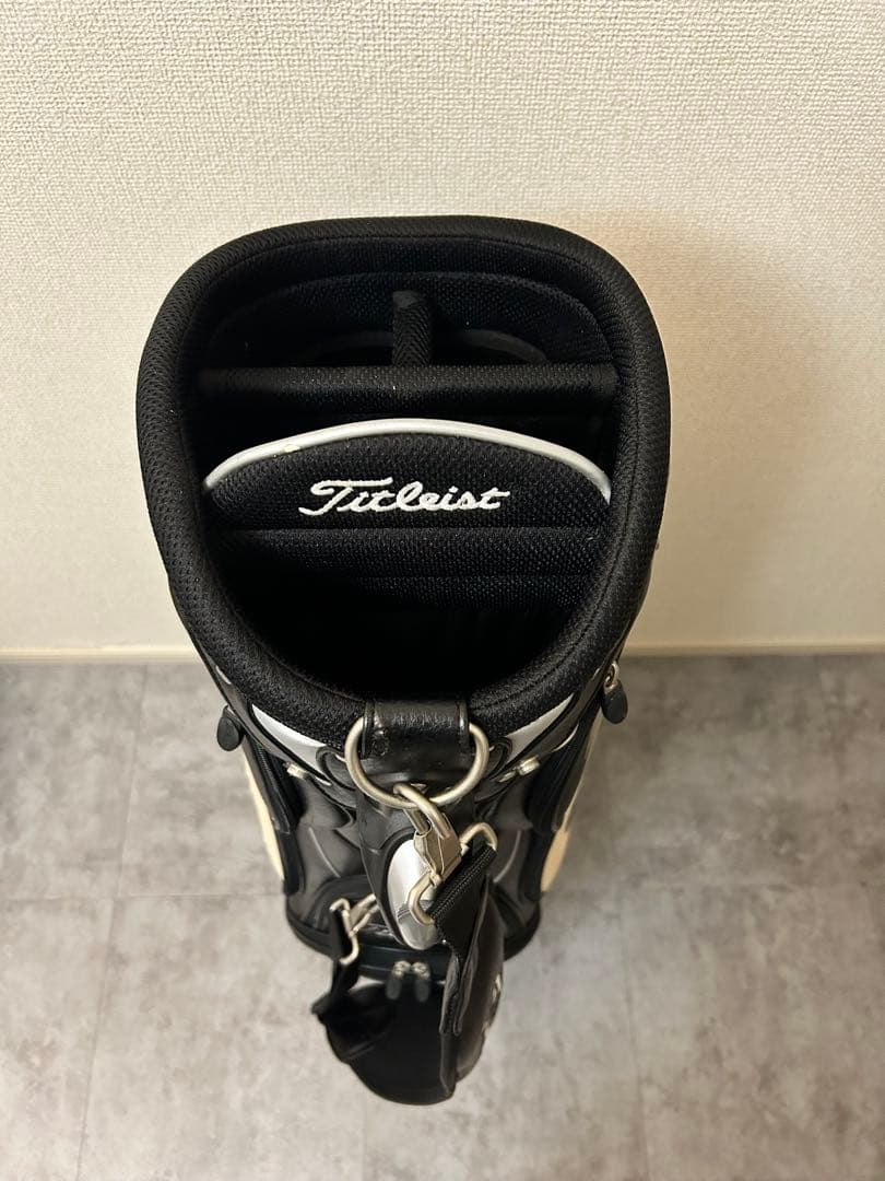 Titleist キャディバッグ 黒/白