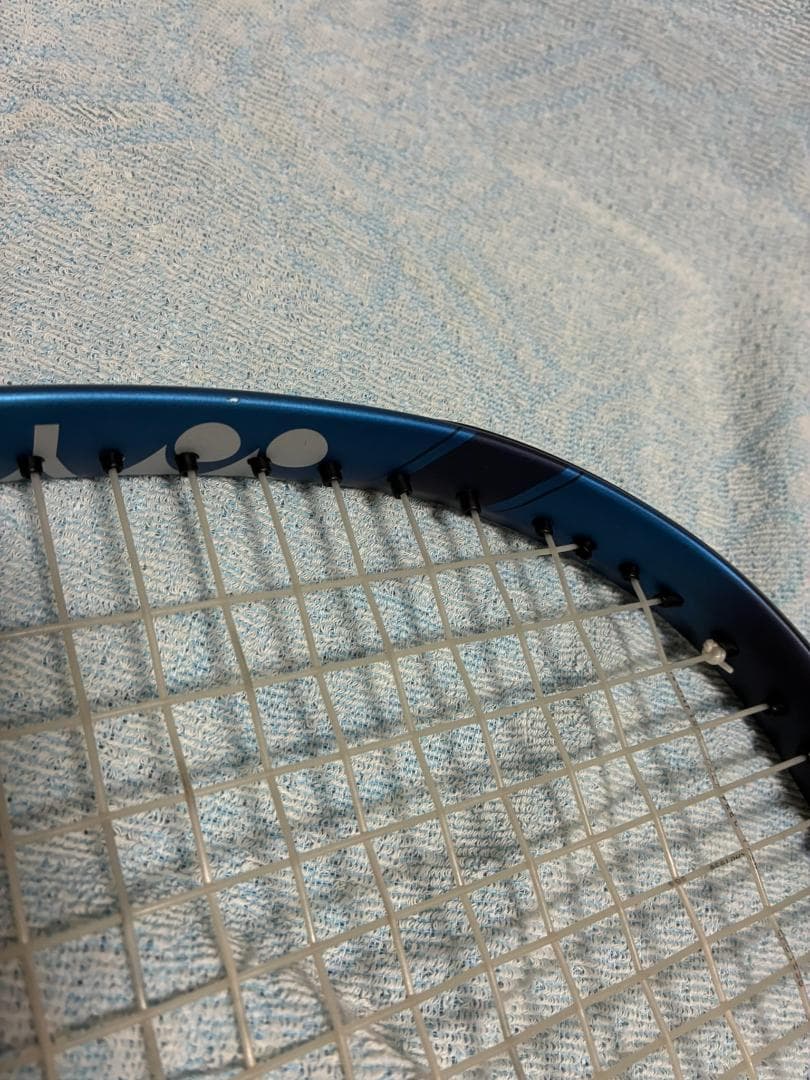 YONEX EZONE FEEL（250g）軽量テニスラケット G1 中古品