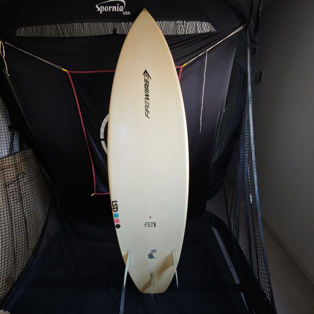 FIREWIRE x LSD Chubby Chedda ミッドレングス 6’6