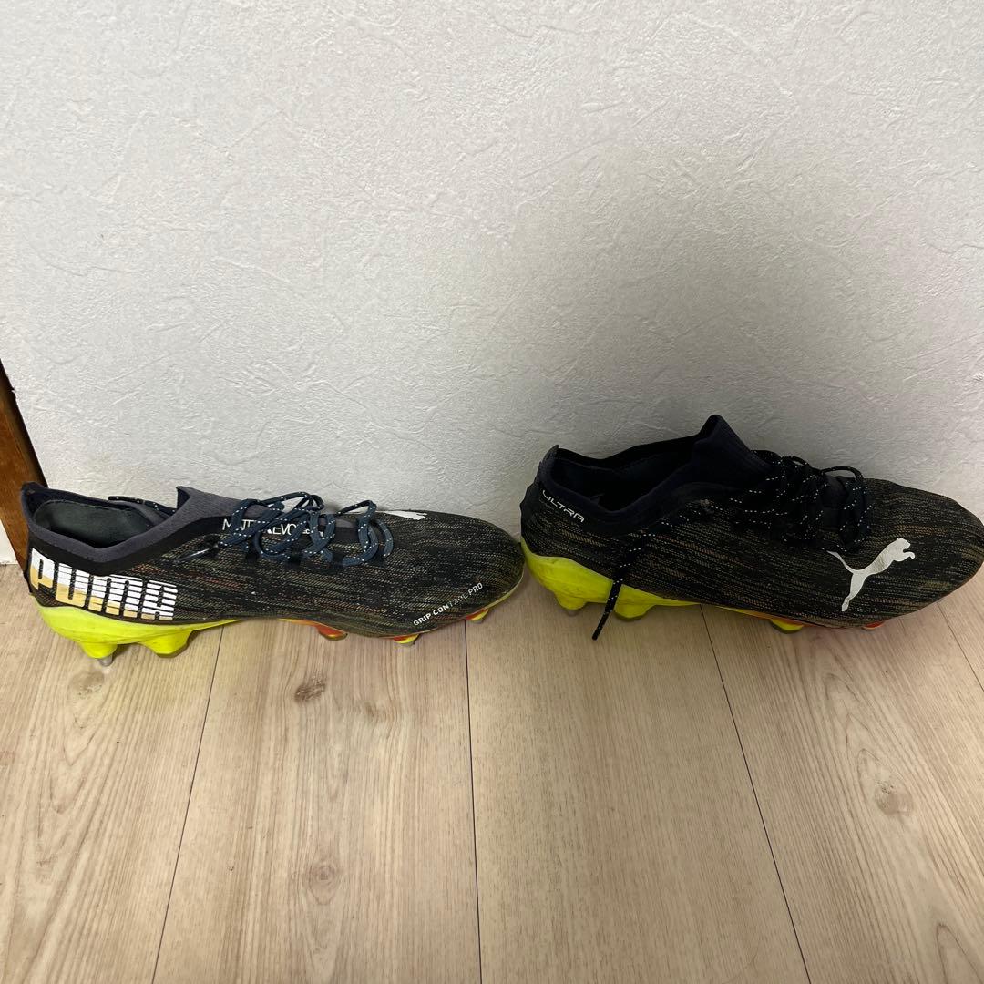 PUMA Ultra 1.3 サッカーシューズ ブラック/イエロー鉄スパイク