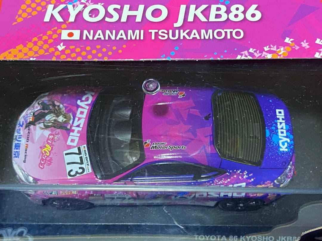 [未開封品]京商 トヨタ86塚本奈々美モデル OVER TAKE！仕様2台セット
