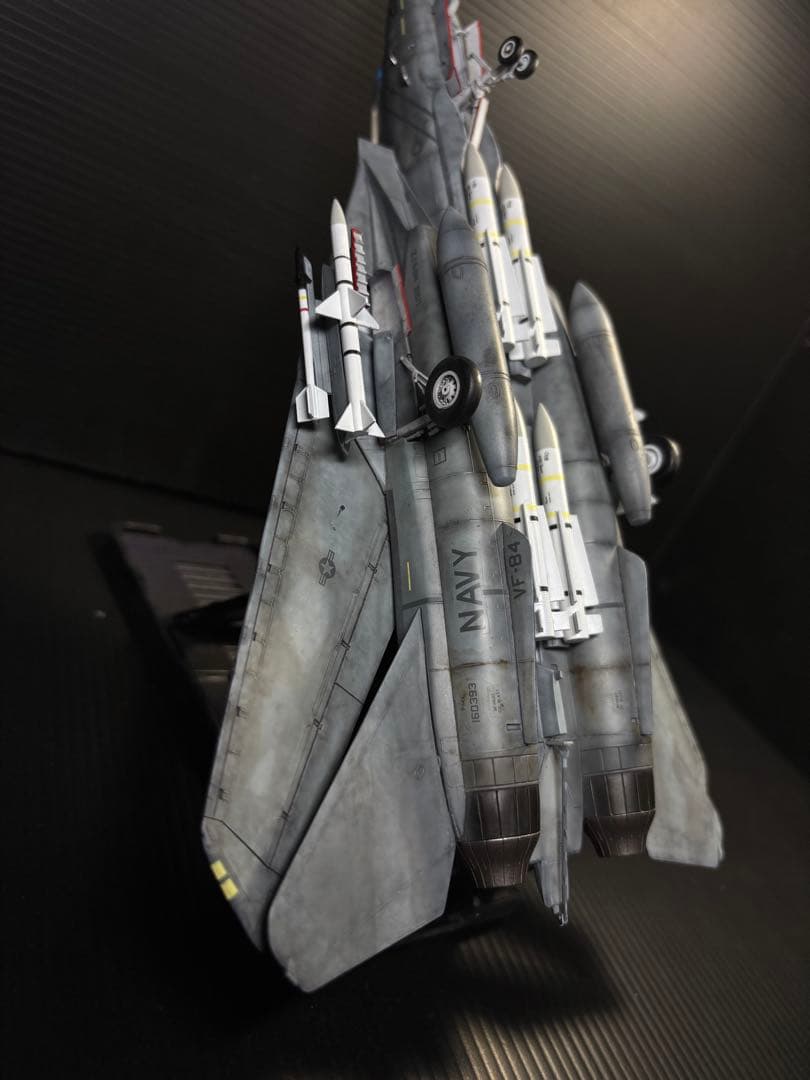 F14A トムキャット　ロービジ仕様　1/72 プラモデル完成作品