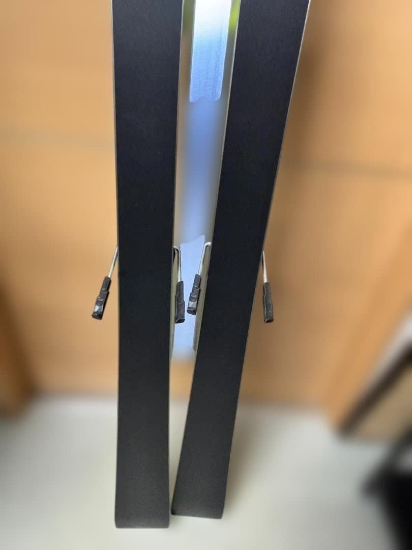 HEAD　ヘッド　スキー板　165㎝　レース　カービングスキー　板と金具のみ