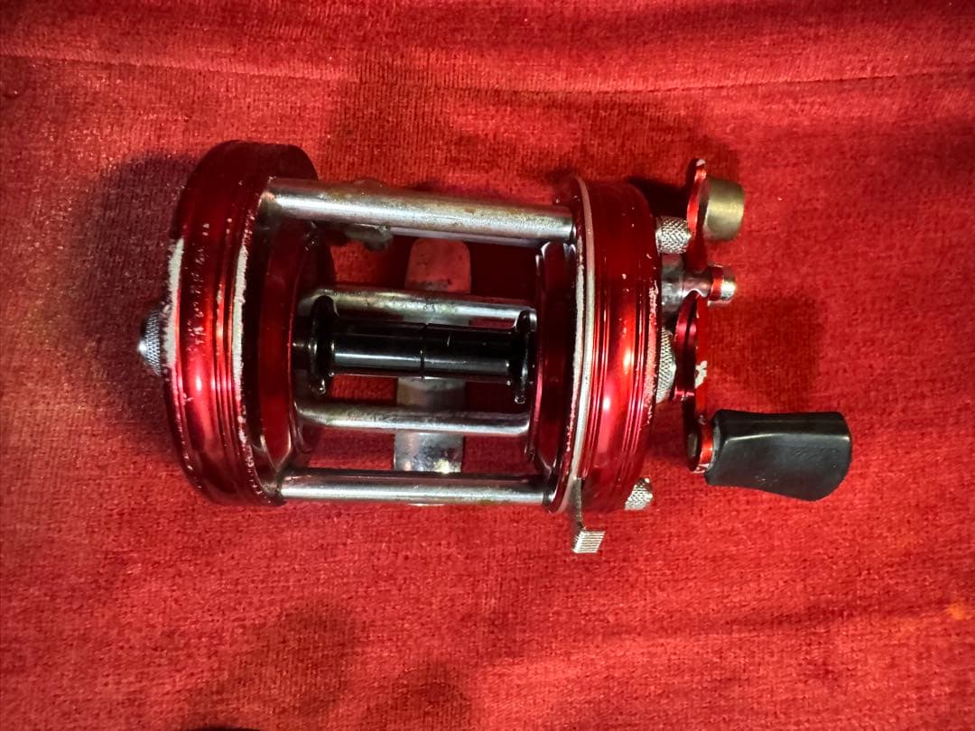 Abu Garcia アンバサダー No.6000 傷あり