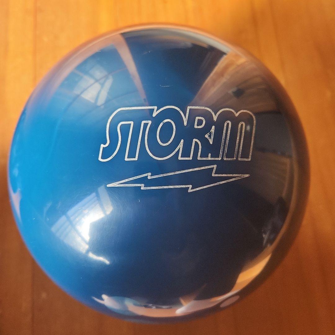 STORM IQ ボウリングボール 青15ボンド