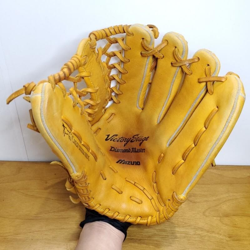 ミズノ イチローモデル ダイアモンドマスター 限定モデル 外野用 軟式グローブ