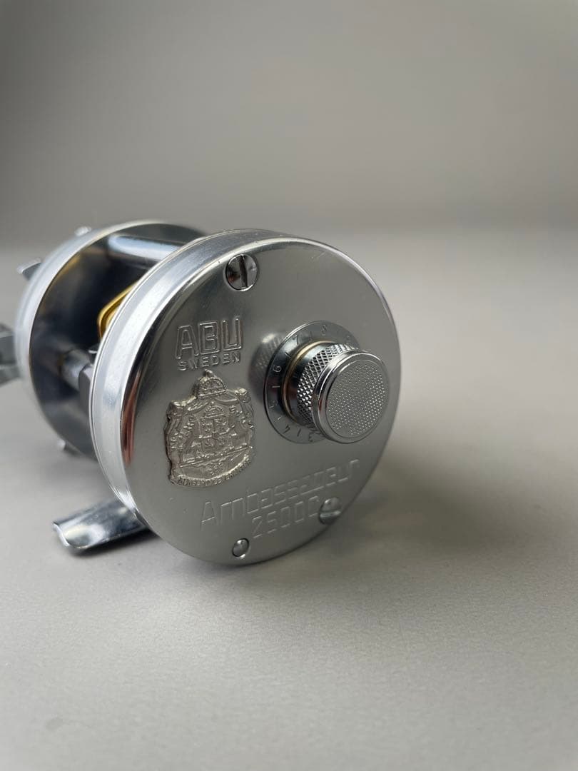 abu 2500C ambassadeur アブ　復刻 美品　基幹良好　シルバー