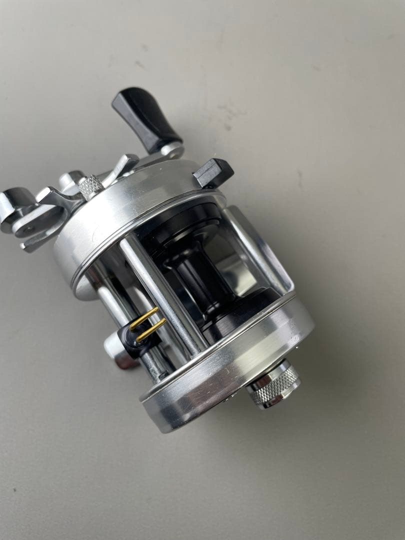 abu 2500C ambassadeur アブ　復刻 美品　基幹良好　シルバー