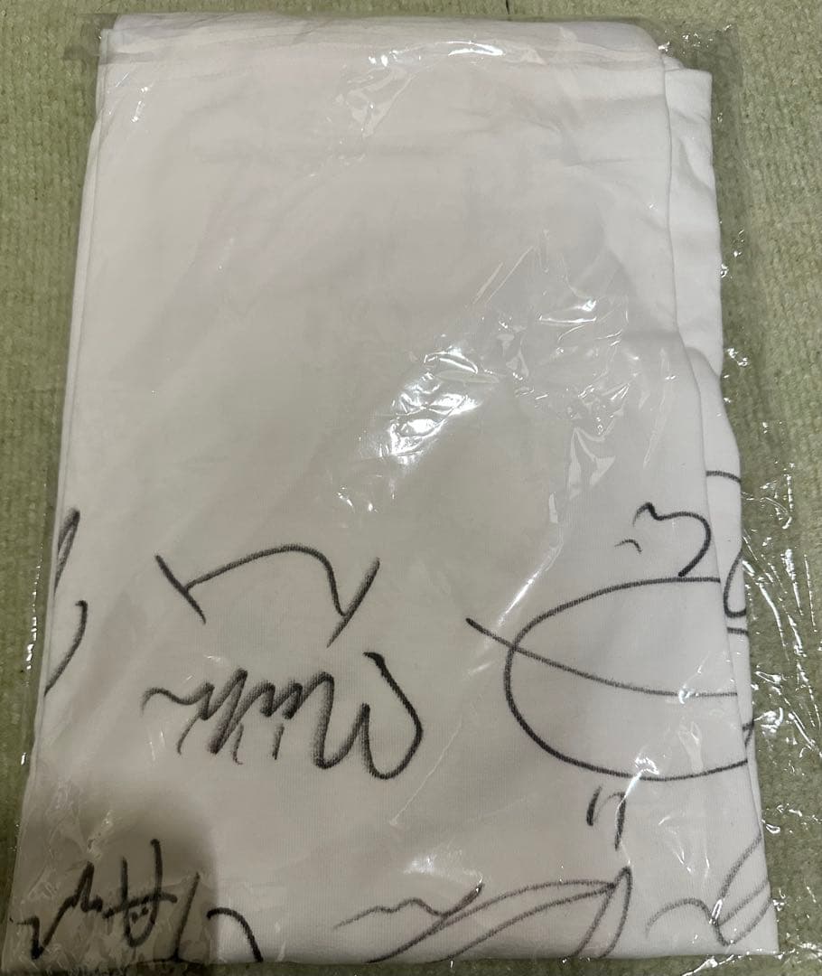 NiziU オンラインくじ　直筆全員サイン