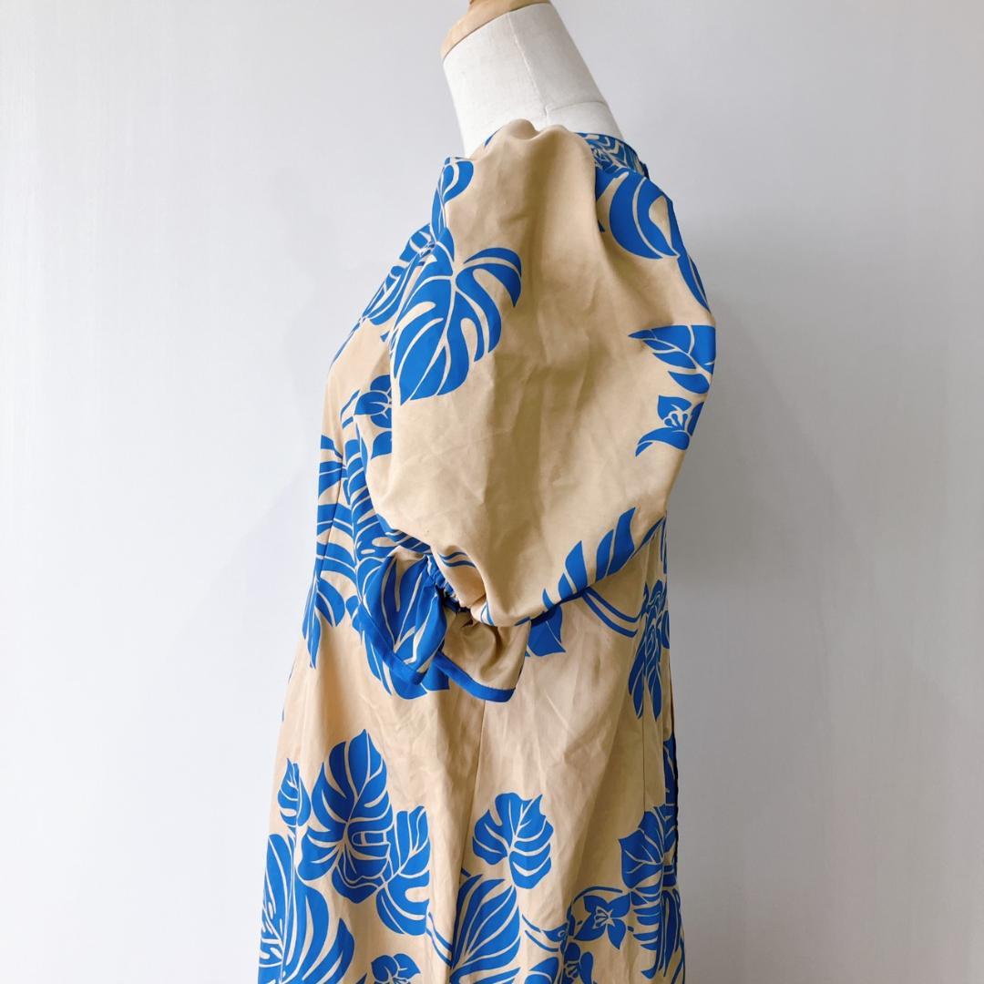 【美品】　メネフネプランテーション　フラダンス衣装ワンピースベージュ×ブルー