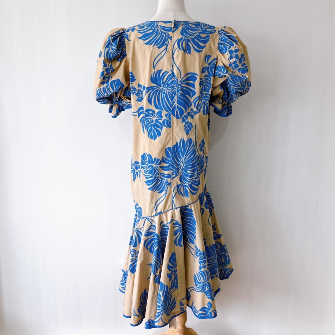 【美品】　メネフネプランテーション　フラダンス衣装ワンピースベージュ×ブルー