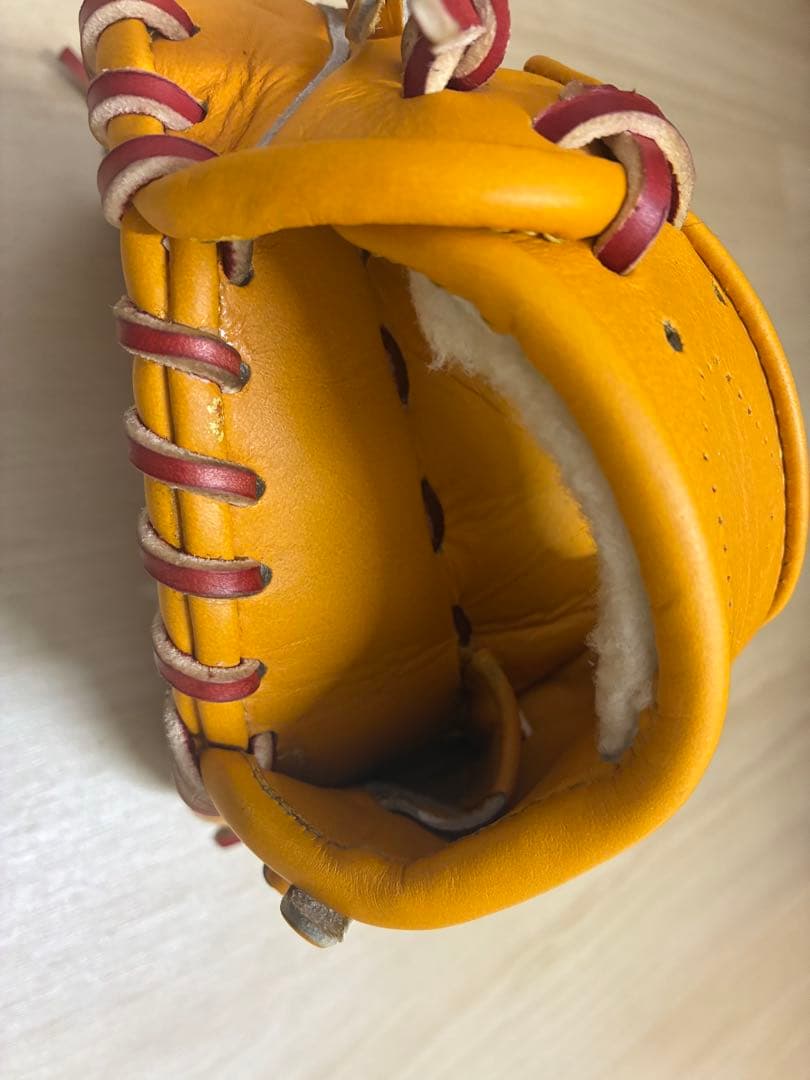 リンドスポーツ　硬式グローブ　紐交換済