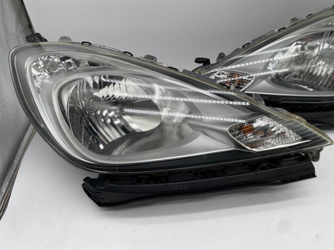 ホンダ フィット GE6 GE7 純正ヘッドライト 左右セット