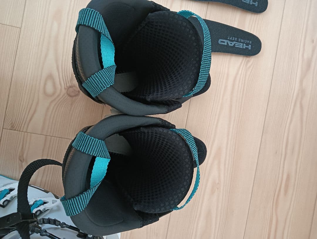 26 HEAD ヘッド RAPTOR WCR 3 RV　スキーブーツ