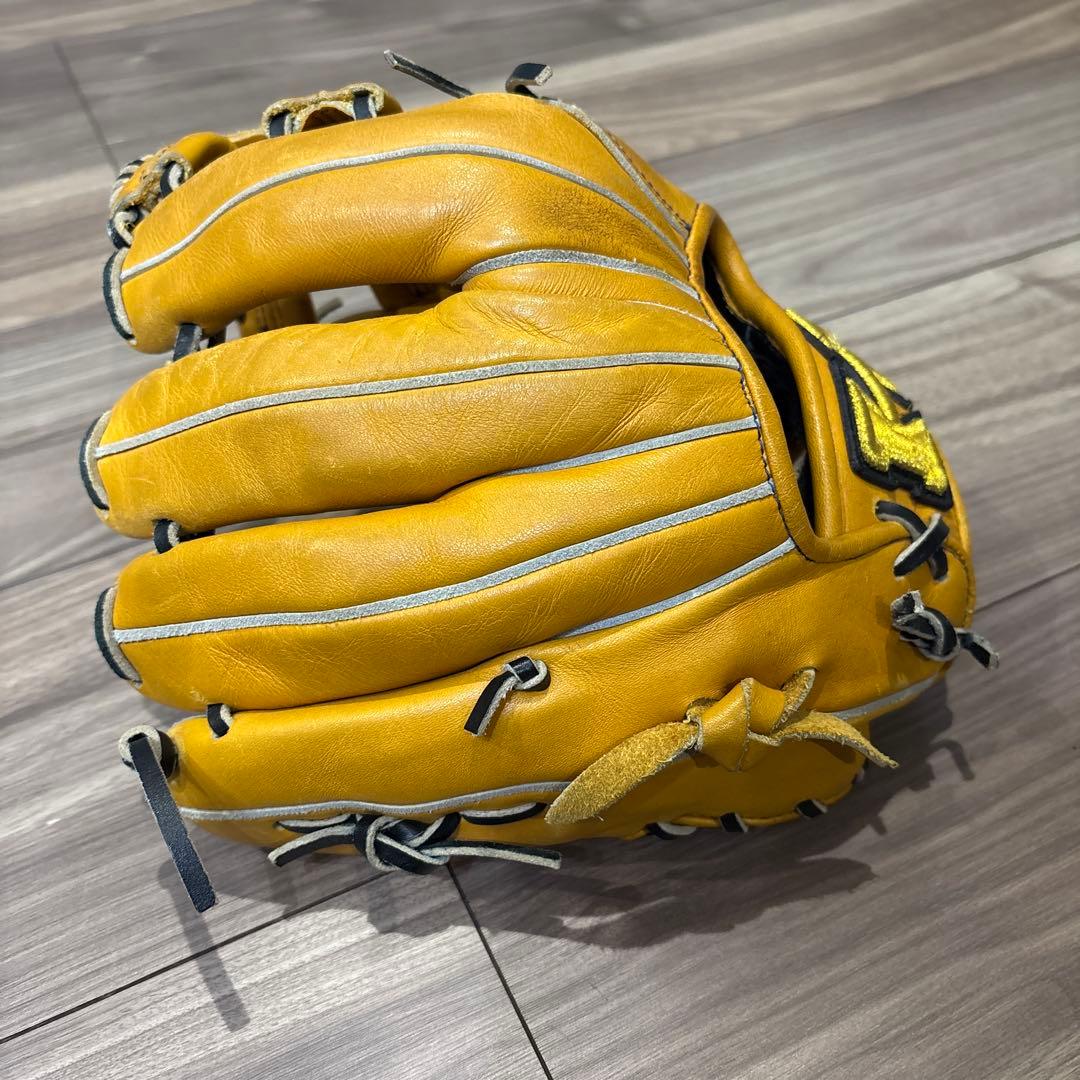 ハイゴールド　軟式グローブ イエロー