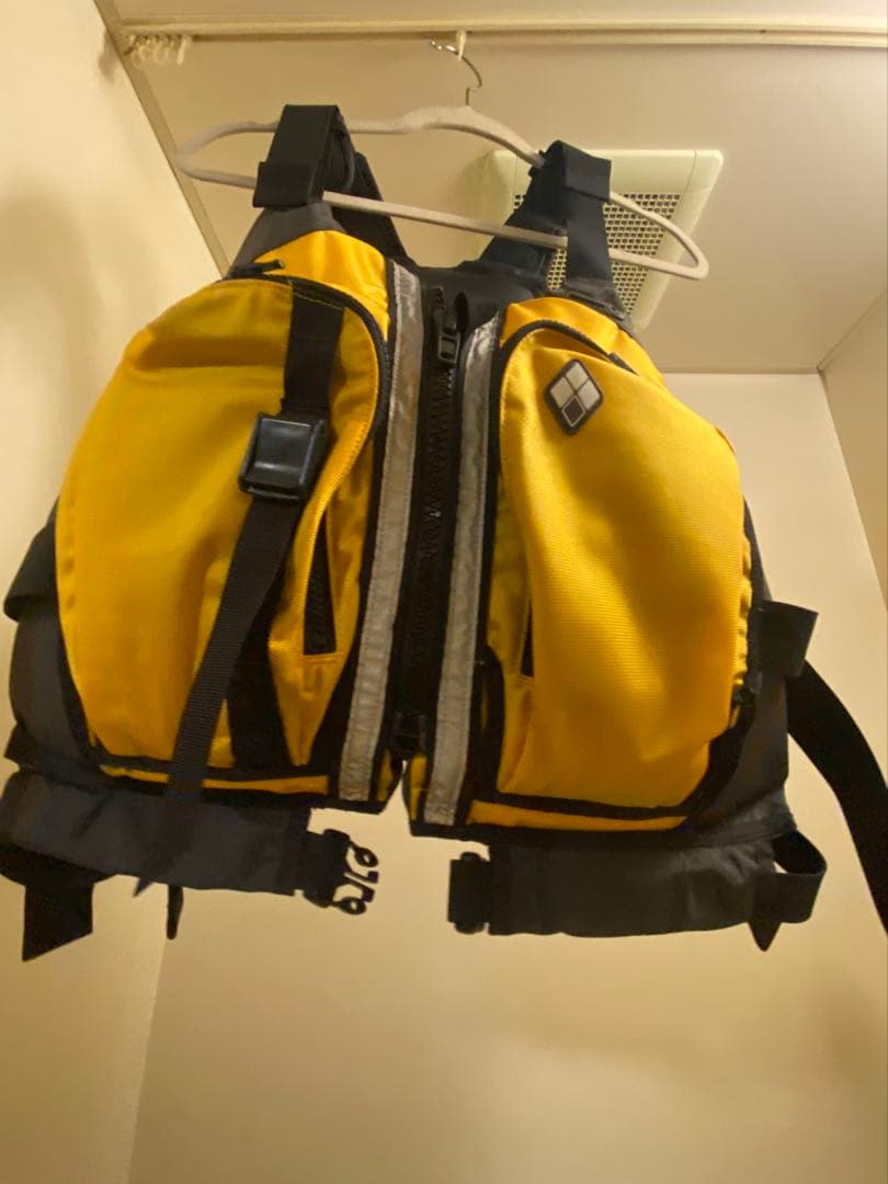 mont-bell ライフジャケット L/XL イエロー/ブラック 釣り