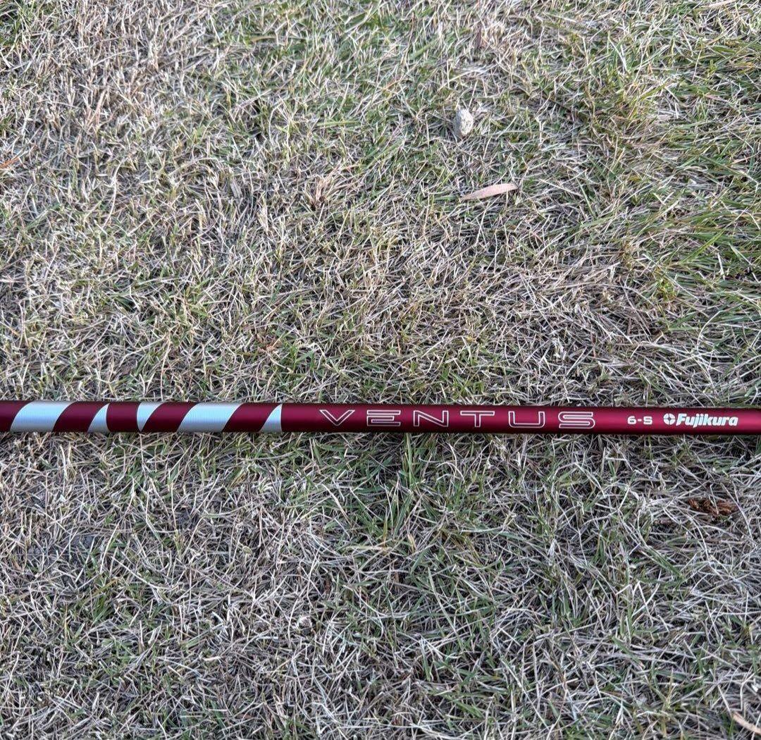 24VENTUS RED 6S テーラーメイドスリーブ 　ベンタスレッド