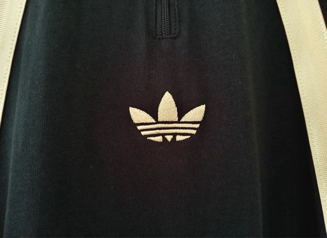 海外限定XL ADIDAS ラグビー ポロTシャツブラック　IR6377