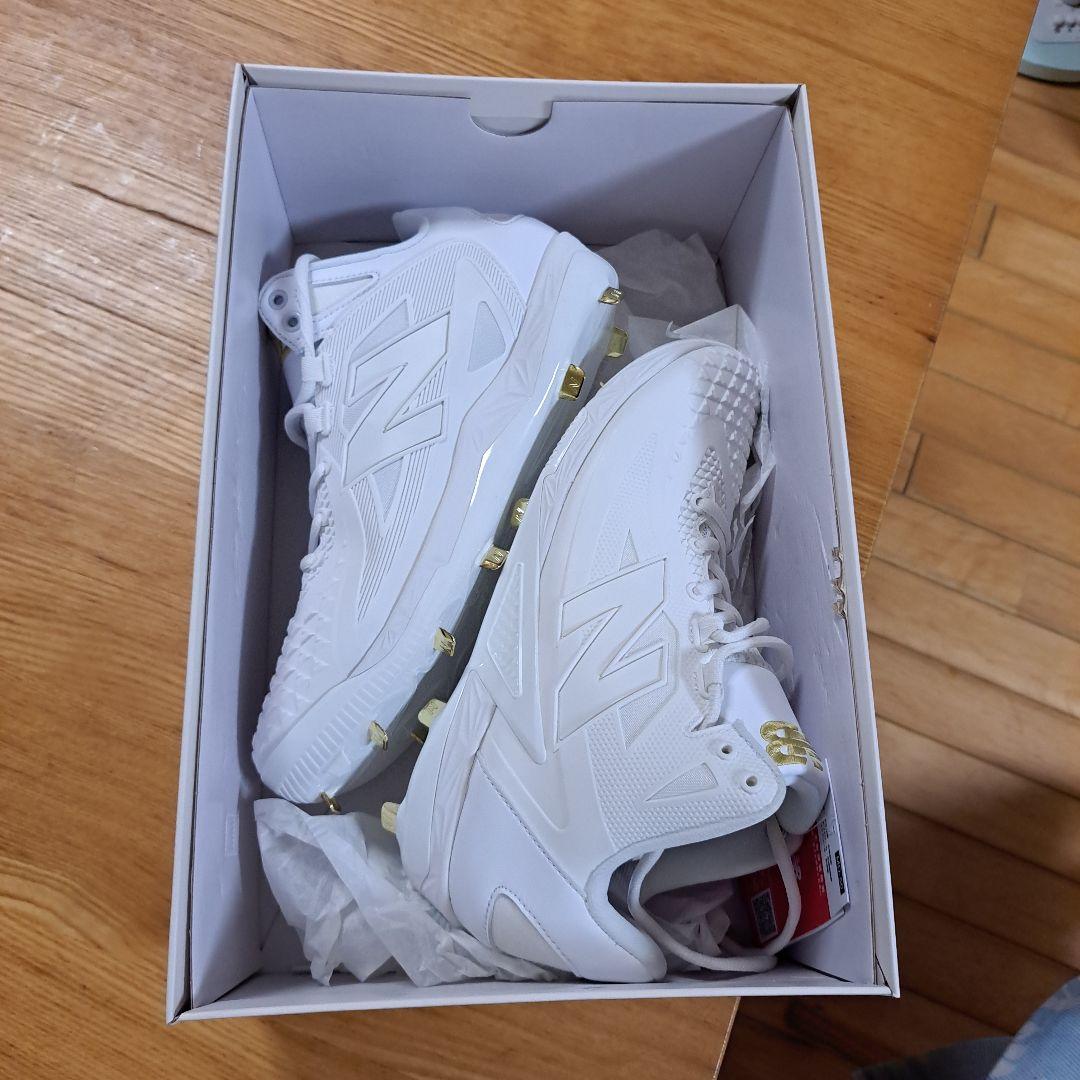 大谷翔平モデル　高校野球対応　New Balance ホワイト スパイク未使用