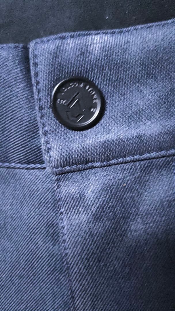 ✨美品✨【VOLCOM ボルコム】スノーボードウェアパンツ メンズ
