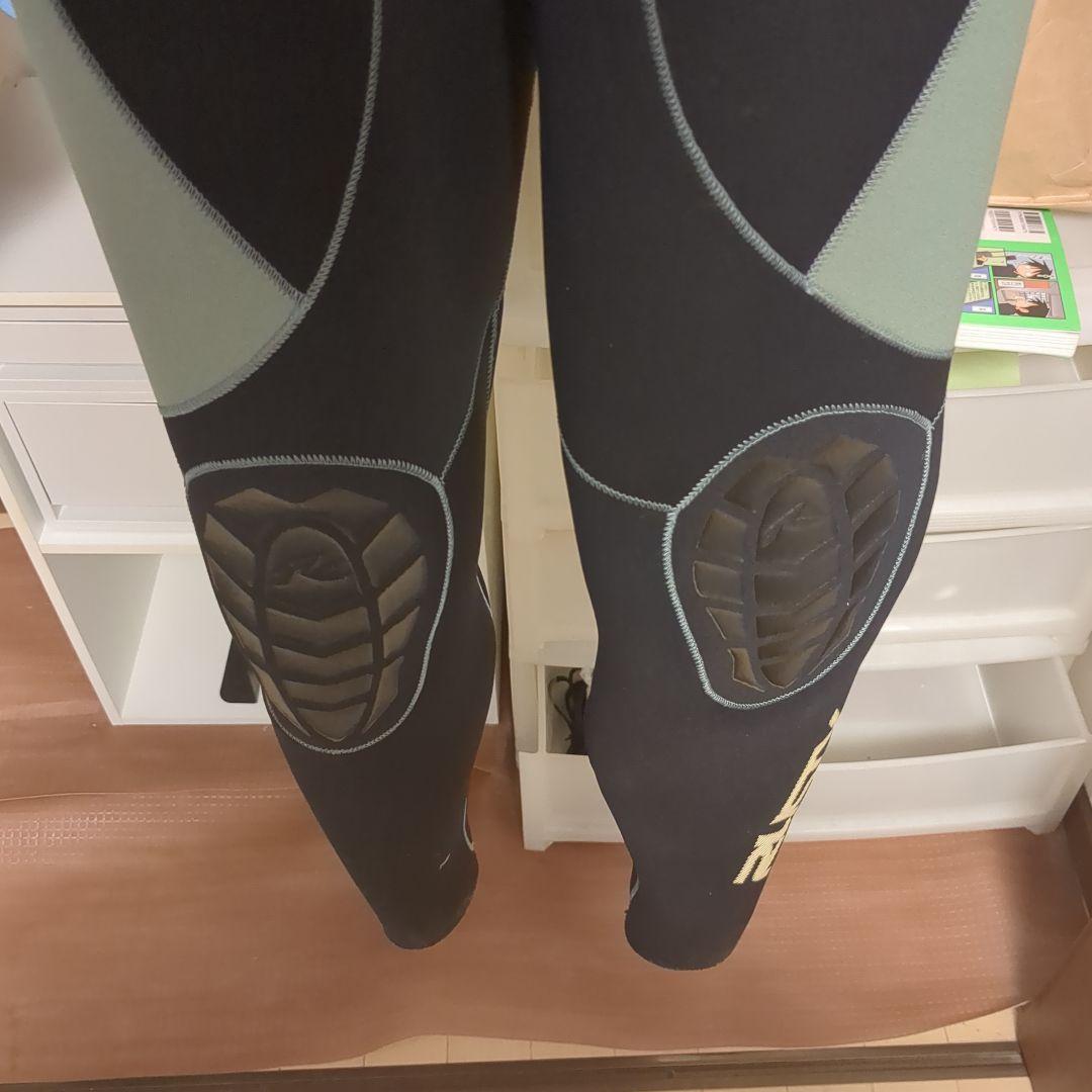 RUSTY 半袖ウェットスーツ Mサイズ