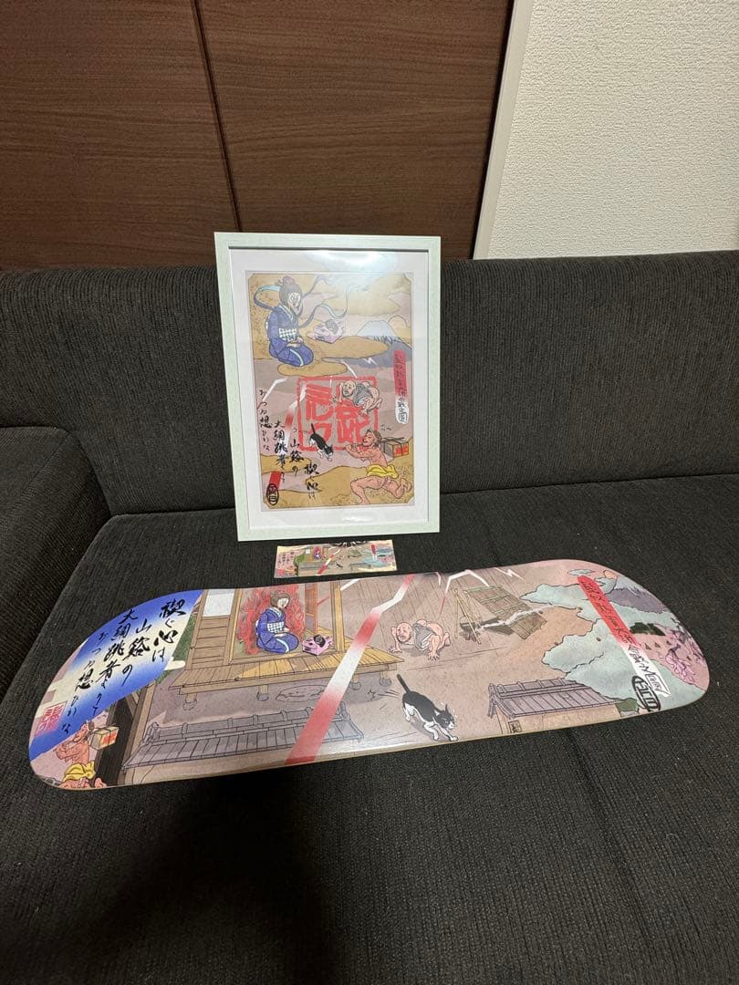 髭ミルクスケートデッキ