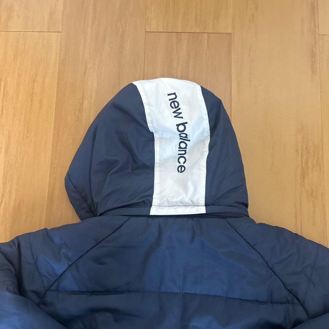 ニューバランス　ベンチコート　BIGロゴ