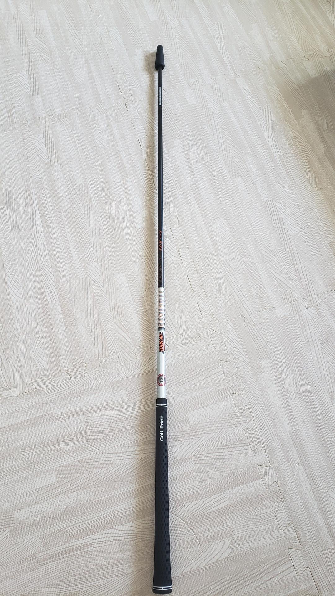 テーラーメイド スリーブ付きシャフト TourAD IZ -6　S