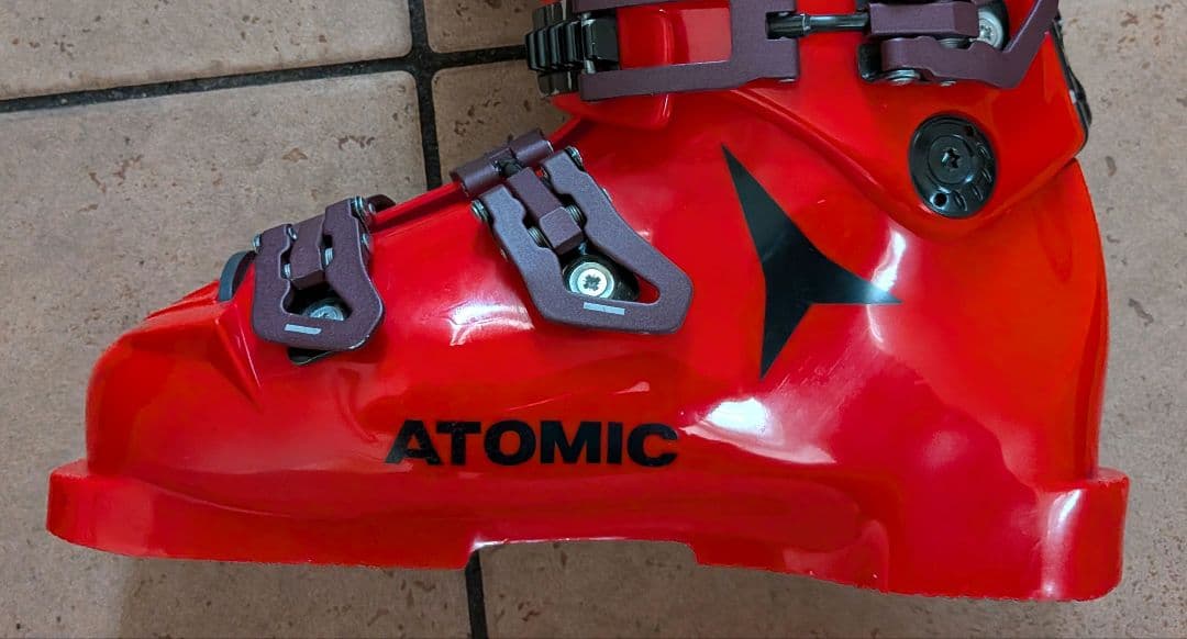 ATOMIC STI 130 25.0〜25.5cm