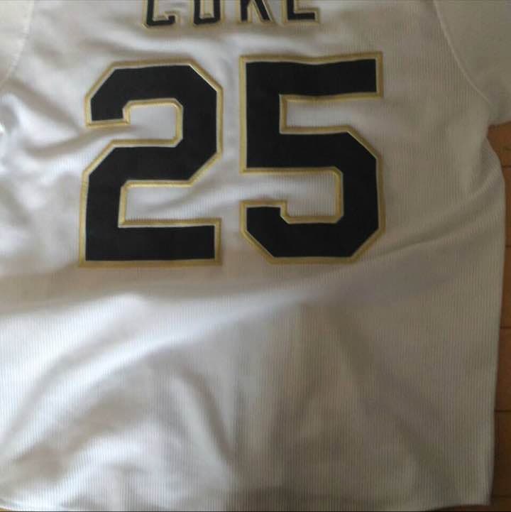 オリックス ユニフォーム コーク