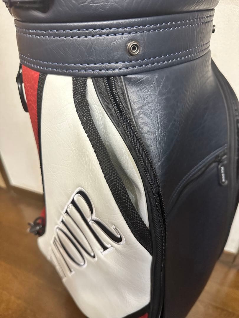 PGA TOUR キャディバッグ バートン　新品未使用