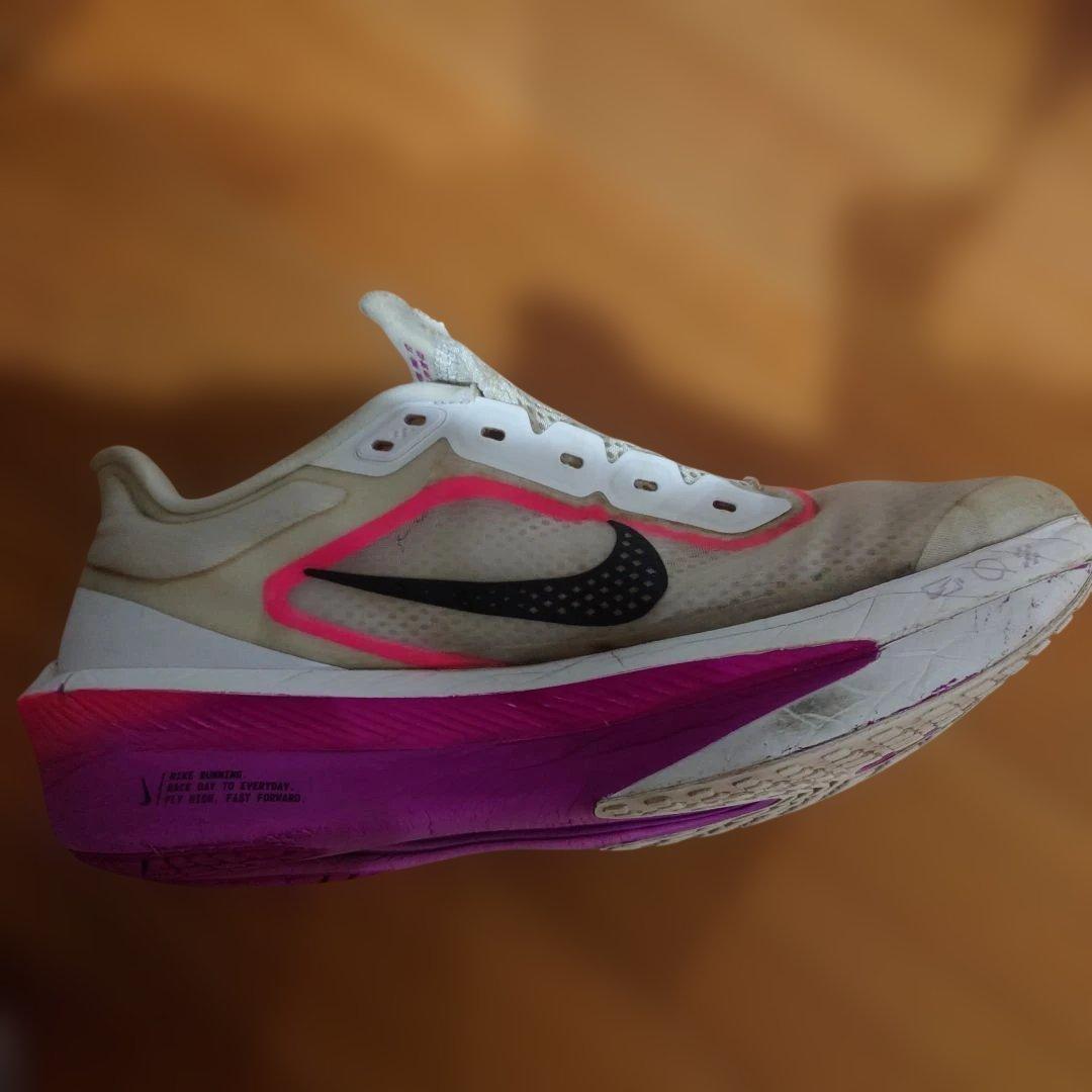 Nike Zoom Fly スパイクシューズ ホワイト/ピンク/ブラック27cm